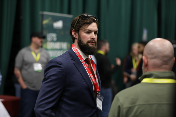 Veteran student at Career Fair.